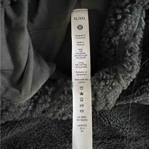 Lululemon oversized fleece scuba - Picture 3 of 6